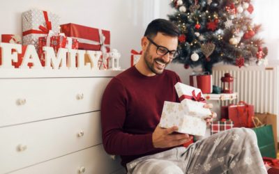 15 Best Christmas Gifts for Your Boyfriend or Husband in 2025 (By Budget)